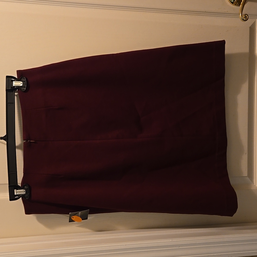 Liz Claiborne Career Autumn Burgundy FauxWrap Skirt Tie Front Fully Lined 10 NEW - Picture 2 of 5